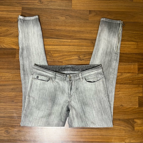 Michael Kors Distressed Gray Skinny Jeans - Size 6 - Picture 8 of 12